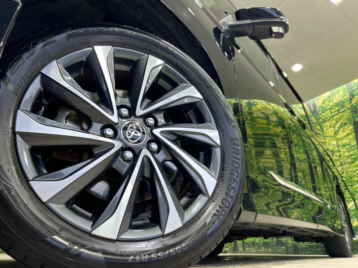 2022 Toyota Voxy 6BA-MZRA90W (UW-6a27852be61ed)[14]