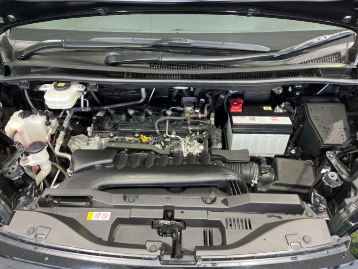 2022 Toyota Voxy 6BA-MZRA90W (UW-6a27852c5391f)[6]