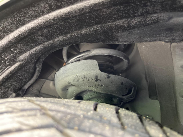 2022 Toyota Voxy 6BA-MZRA90W (UW-6a27852c5391f)[11]