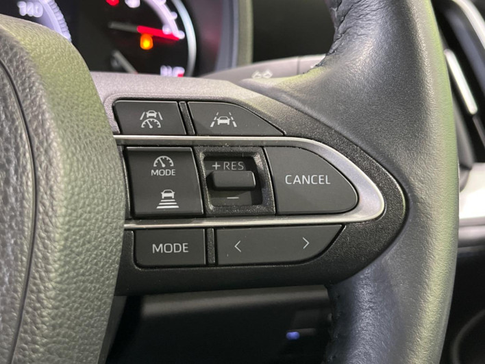2022 Toyota Voxy 6BA-MZRA90W (UW-6a27852c5391f)[29]