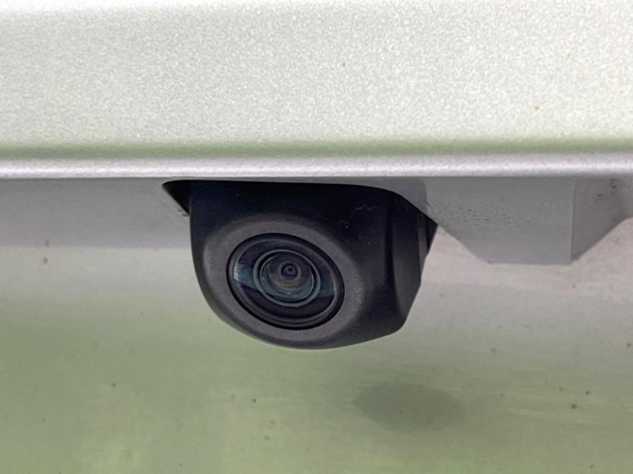 2019 Toyota Aqua DAA-NHP10 (UW-6a27853f367f2)[10]