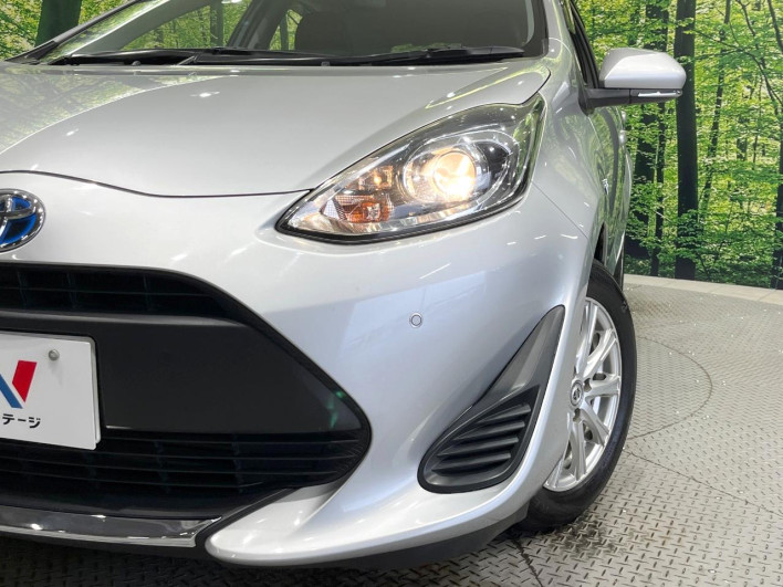 2019 Toyota Aqua DAA-NHP10 (UW-6a27853f367f2)[16]