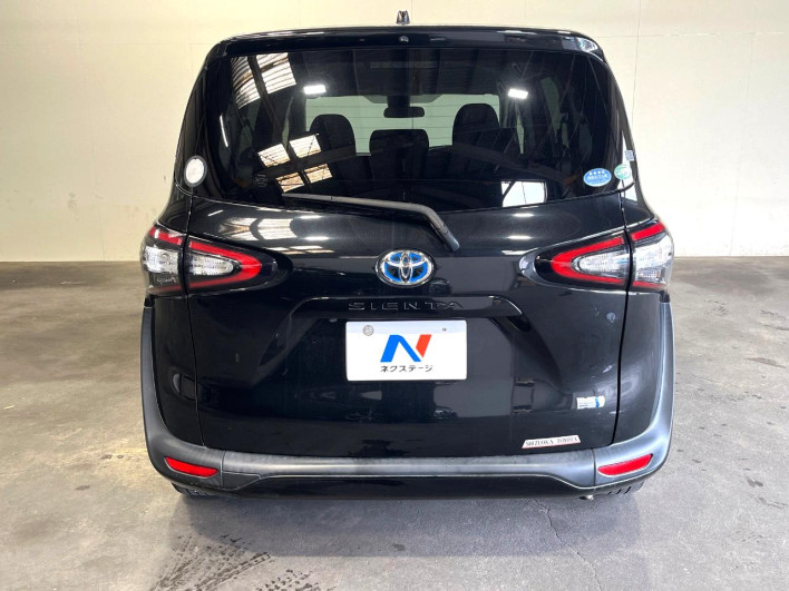 2016 Toyota Sienta DAA-NHP170G (UW-6a27853fe8876)[28]