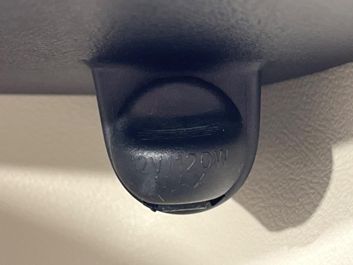 2015 Toyota Sienta DBA-NSP170G (UW-6a278543c1522)[8]