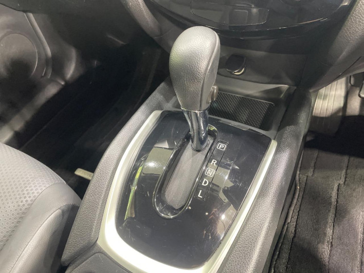 2016 Nissan X-Trail DBA-NT32 (UW-6a278548a8776)[18]