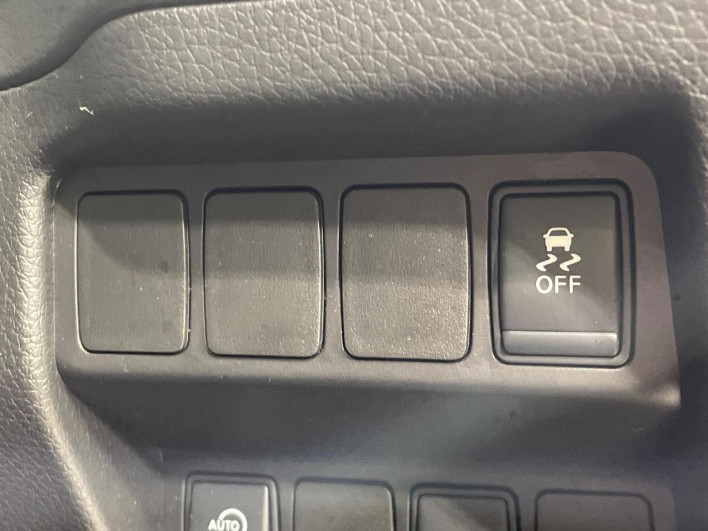 2016 Nissan X-Trail DBA-NT32 (UW-6a278548a8776)[7]