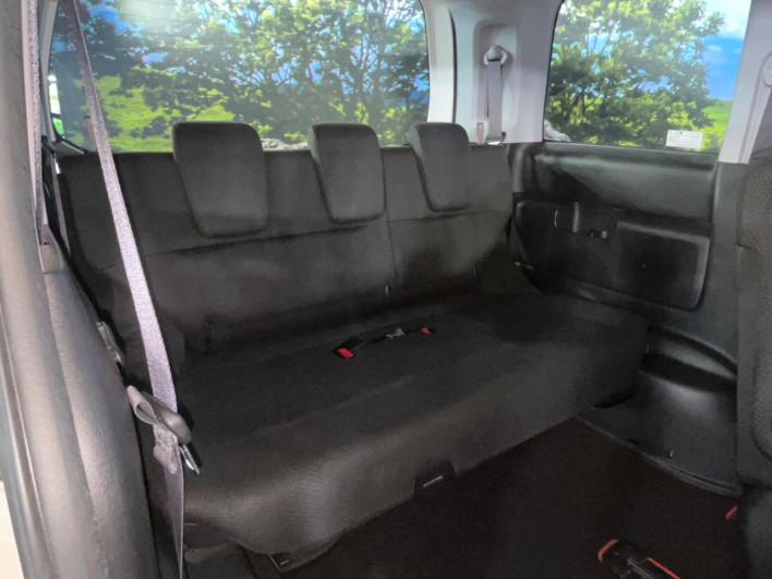 2013 Honda Stepwgn Spada DBA-RK5 (UW-6a2785533d5b1)[28]