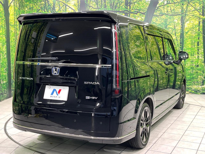 2023 Honda Step Wagon 6AA-RP8 (UW-6a2785572cc4a)[7]