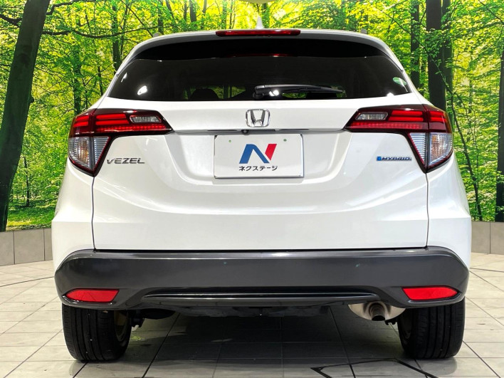 2014 Honda VEZEL DAA-RU3 (UW-6a27855990ac7)[17]