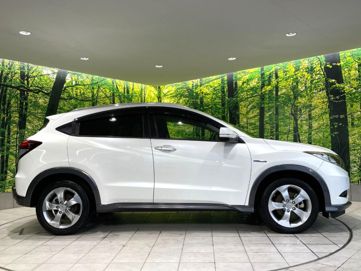 2014 Honda VEZEL DAA-RU3 (UW-6a27855990ac7)[19]