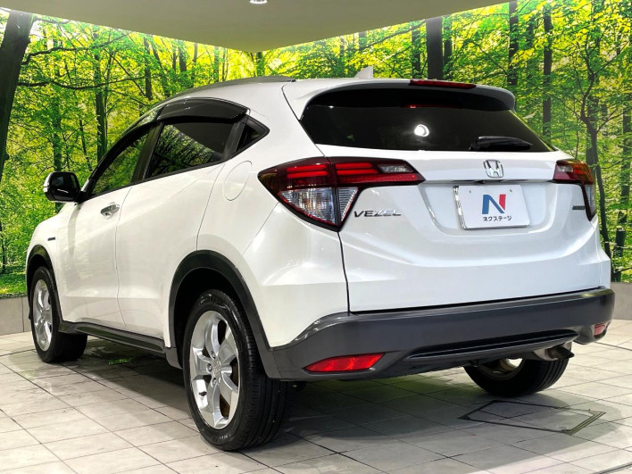 2014 Honda VEZEL DAA-RU3 (UW-6a27855990ac7)[8]