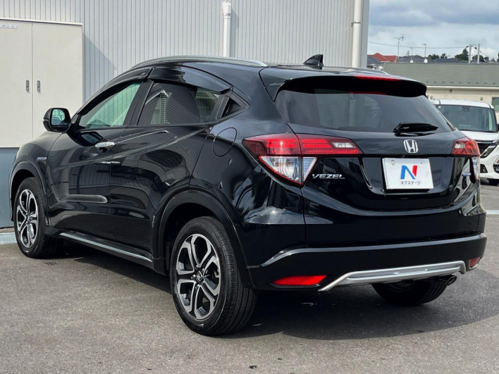 2016 Honda VEZEL DAA-RU3 (UW-6a27855b3c2bf)[26]