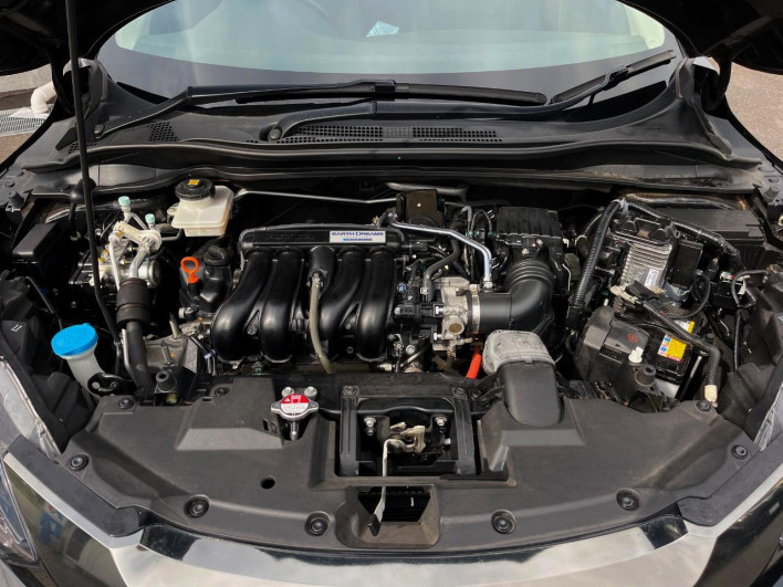 2016 Honda VEZEL DAA-RU3 (UW-6a27855b3c2bf)[4]
