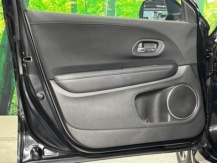 2017 Honda VEZEL DAA-RU3 (UW-6a27855c7bdec)[5]