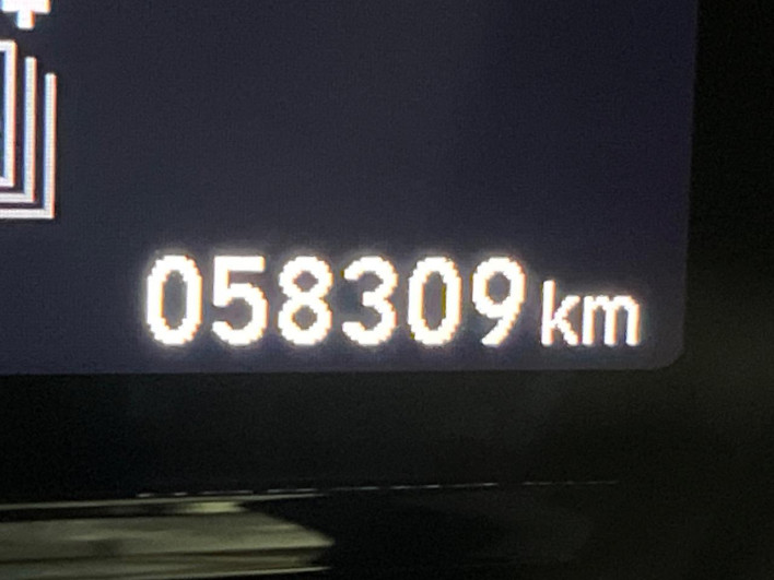 2017 Honda VEZEL DAA-RU3 (UW-6a27855c7bdec)[2]