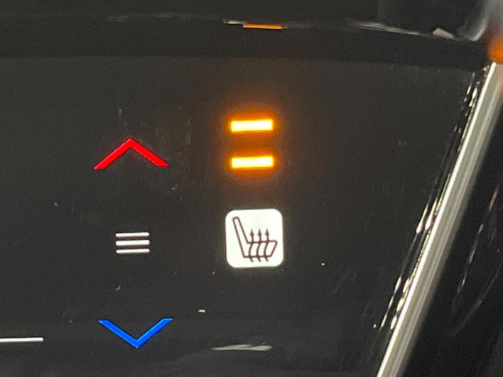 2017 Honda VEZEL DAA-RU3 (UW-6a27855c7bdec)[28]