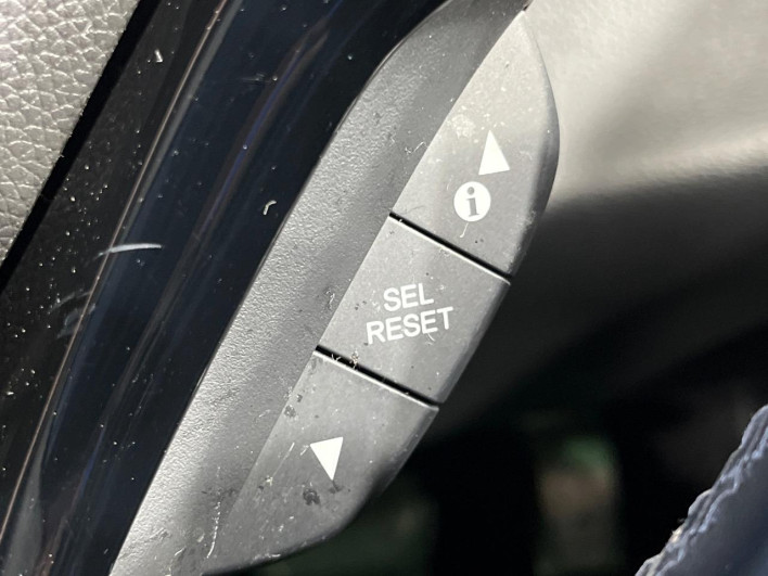 2017 Honda VEZEL DAA-RU3 (UW-6a27855c7bdec)[20]