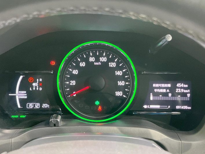 2017 Honda VEZEL DAA-RU3 (UW-6a27855cbfc91)[23]