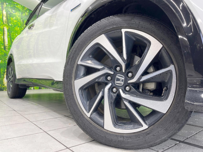 2017 Honda VEZEL DAA-RU3 (UW-6a27855cbfc91)[13]