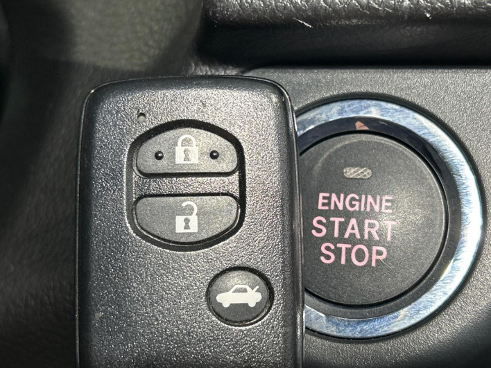 2013 Subaru Forester DBA-SJ5 (UW-6a278569daea6)[19]
