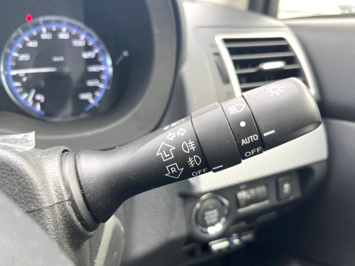 2015 Subaru Levorg DBA-VM4 (UW-6a27857fc2af4)[18]