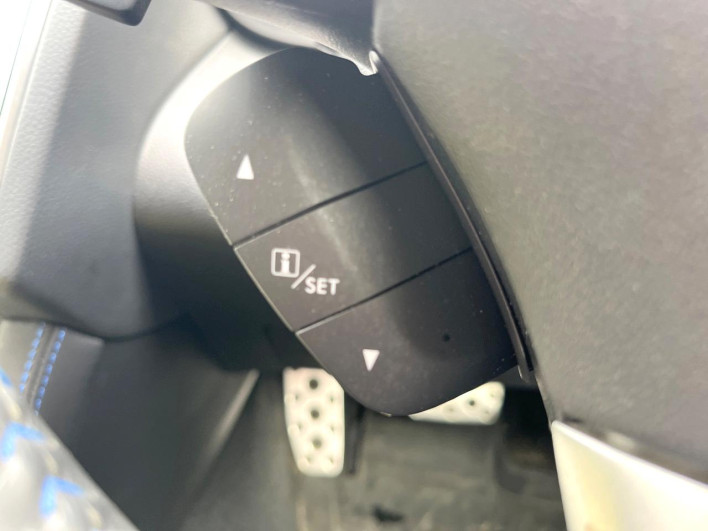 2015 Subaru Levorg DBA-VM4 (UW-6a27857fc2af4)[22]