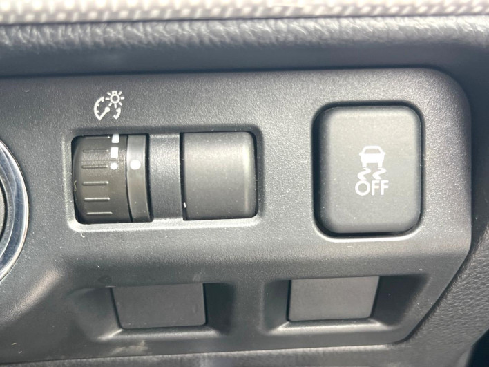 2015 Subaru Levorg DBA-VM4 (UW-6a27857fc2af4)[25]