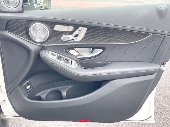 2020 Mercedes Benz GLC 3DA-253915 (UW-6a278584bbfa7)[27]