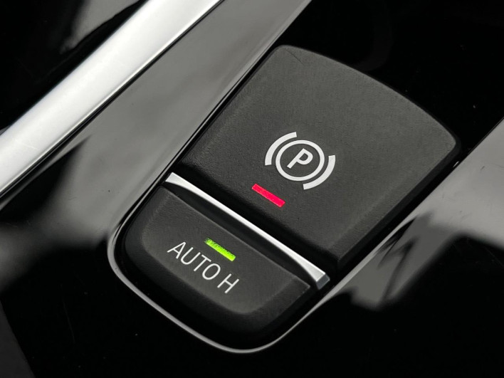 2018 BMW 5 Series LDA-JM20 (UW-6a27858731daa)[23]
