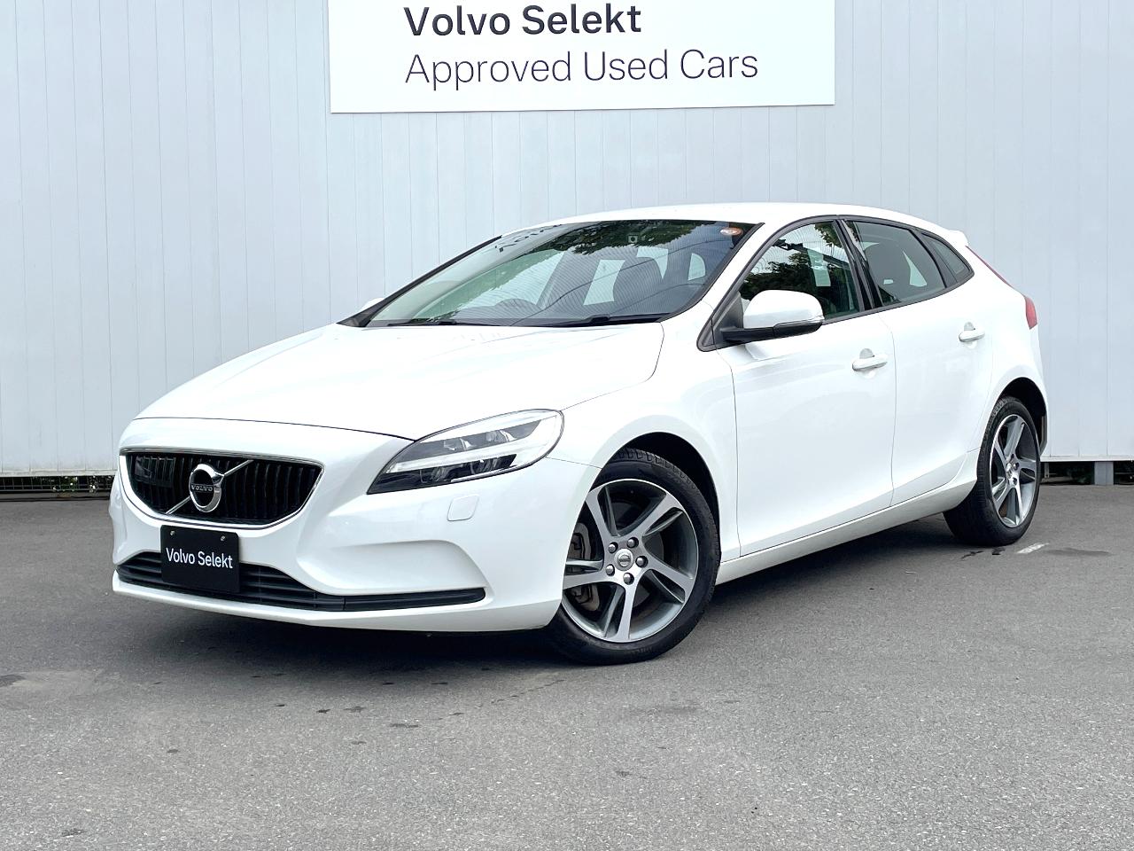 2018 Volvo V40 DBA-MB4154T
