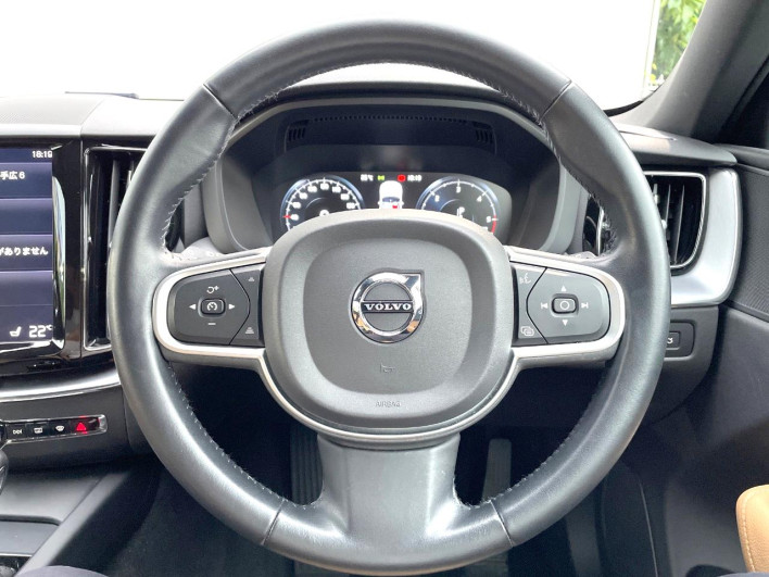 2019 Volvo XC60 LDA-UD4204TXC (UW-6a27859102656)[26]