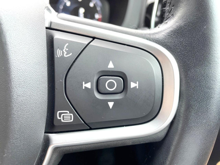 2019 Volvo XC60 LDA-UD4204TXC (UW-6a27859102656)[5]