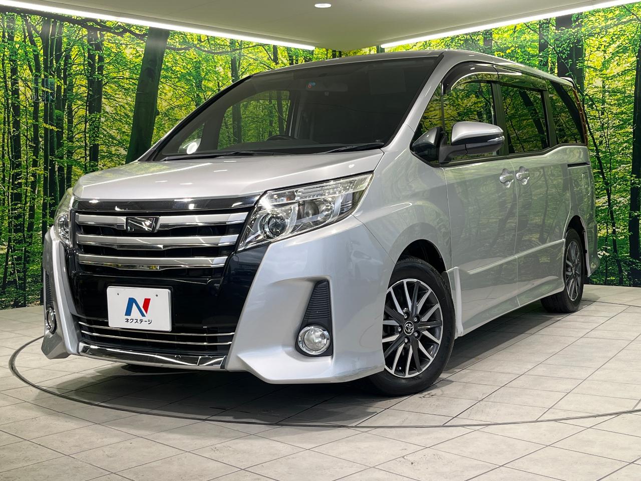2014 Toyota Noah DBA-ZRR80W