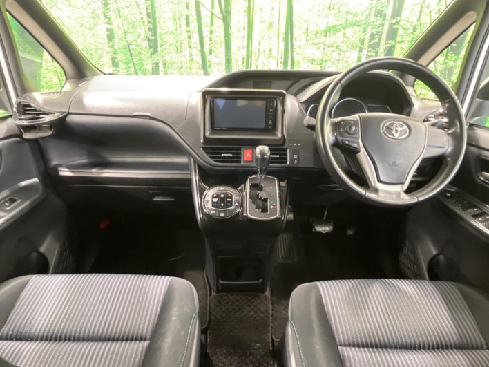 2014 Toyota Noah DBA-ZRR80W (UW-6a27859ab9e04)[20]