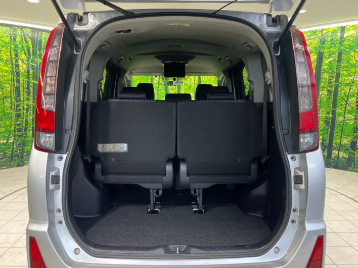 2014 Toyota Noah DBA-ZRR80W (UW-6a27859ab9e04)[19]