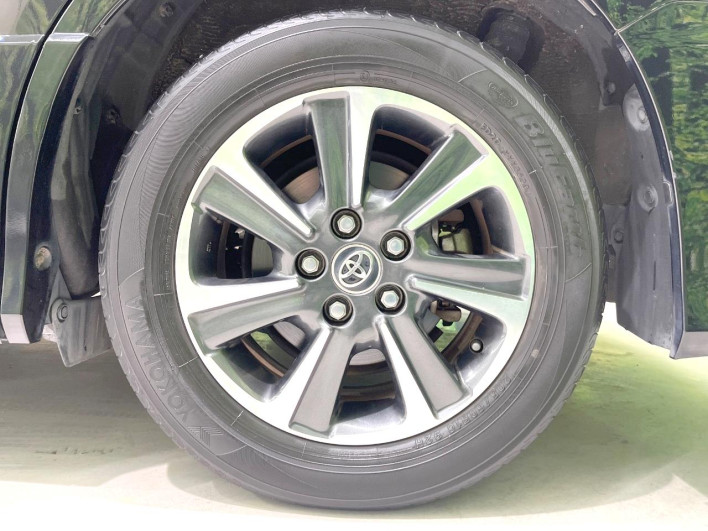 2018 Toyota Noah DBA-ZRR80W (UW-6a2785a296f4c)[15]