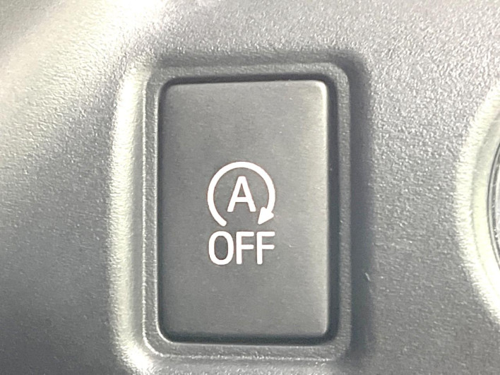 2018 Toyota Noah DBA-ZRR80W (UW-6a2785a296f4c)[27]