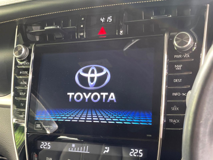 2017 Toyota Harrier DBA-ZSU60W (UW-6a2785a9e92af)[17]