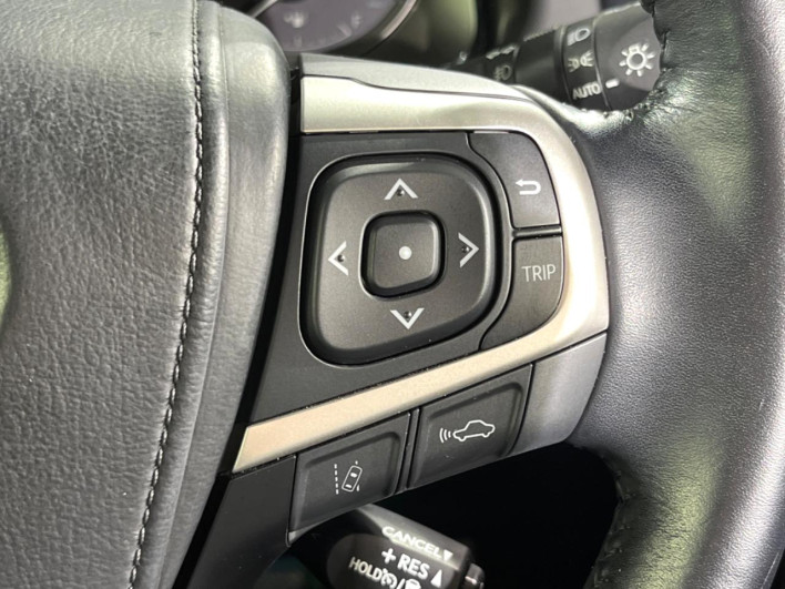 2017 Toyota Harrier DBA-ZSU60W (UW-6a2785a9e92af)[15]