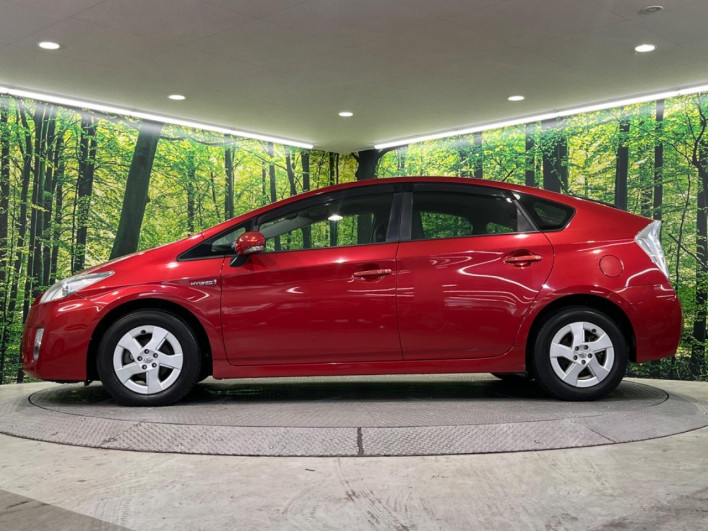 2011 Toyota Prius DAA-ZVW30 (UW-6a2785b13e727)[5]