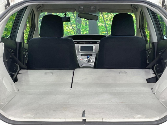 2013 Toyota Prius DAA-ZVW30 (UW-6a2785b27bf57)[29]