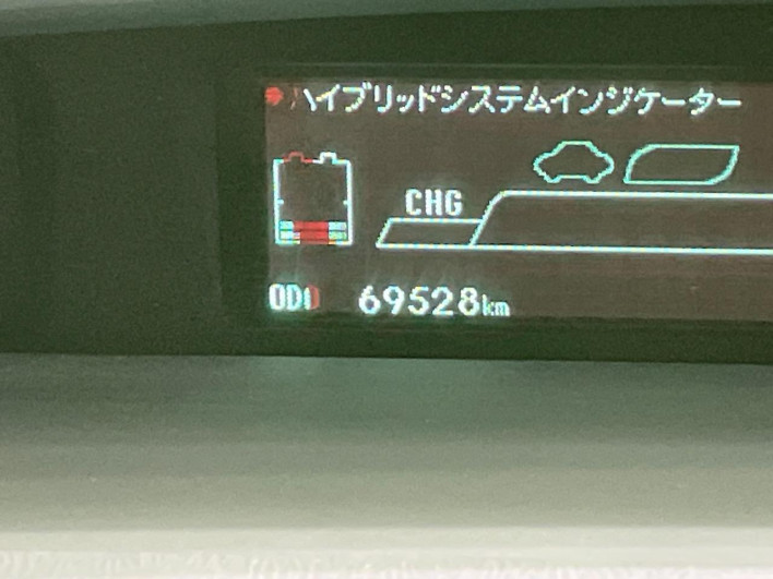 2013 Toyota Prius DAA-ZVW30 (UW-6a2785b27bf57)[2]