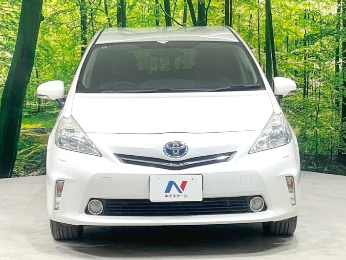 2013 Toyota Prius α DAA-ZVW40W (UW-6a2785b3b4814)[5]