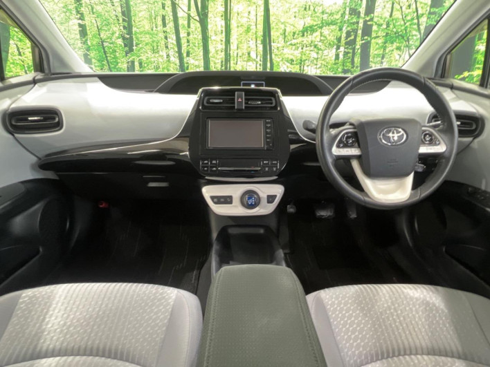 2016 Toyota Prius DAA-ZVW50 (UW-6a2785b5cea2a)[22]