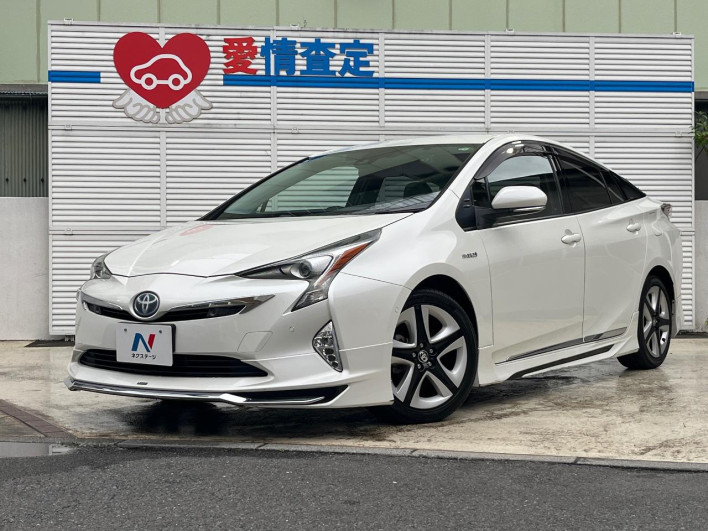 2017 Toyota Prius DAA-ZVW51 (UW-6a2785b890562)[0]
