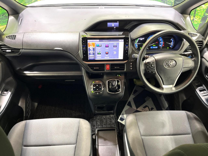 2015 Toyota Noah DAA-ZWR80G (UW-6a2785c154081)[19]