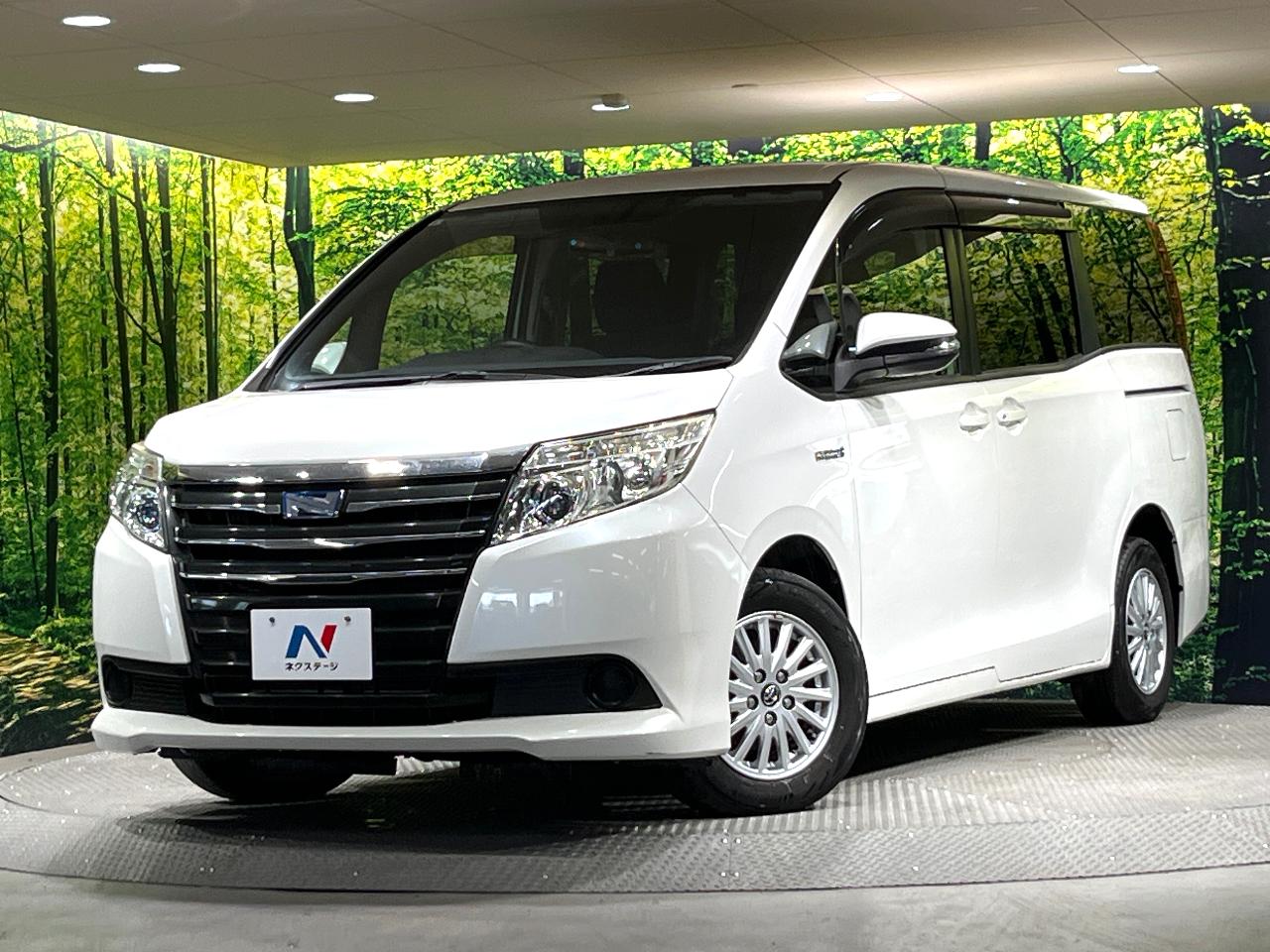 2015 Toyota Noah DAA-ZWR80G