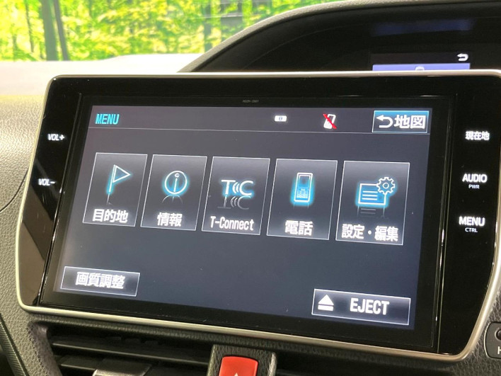 2018 Toyota Noah DAA-ZWR80W (UW-6a2785c2d9e02)[25]