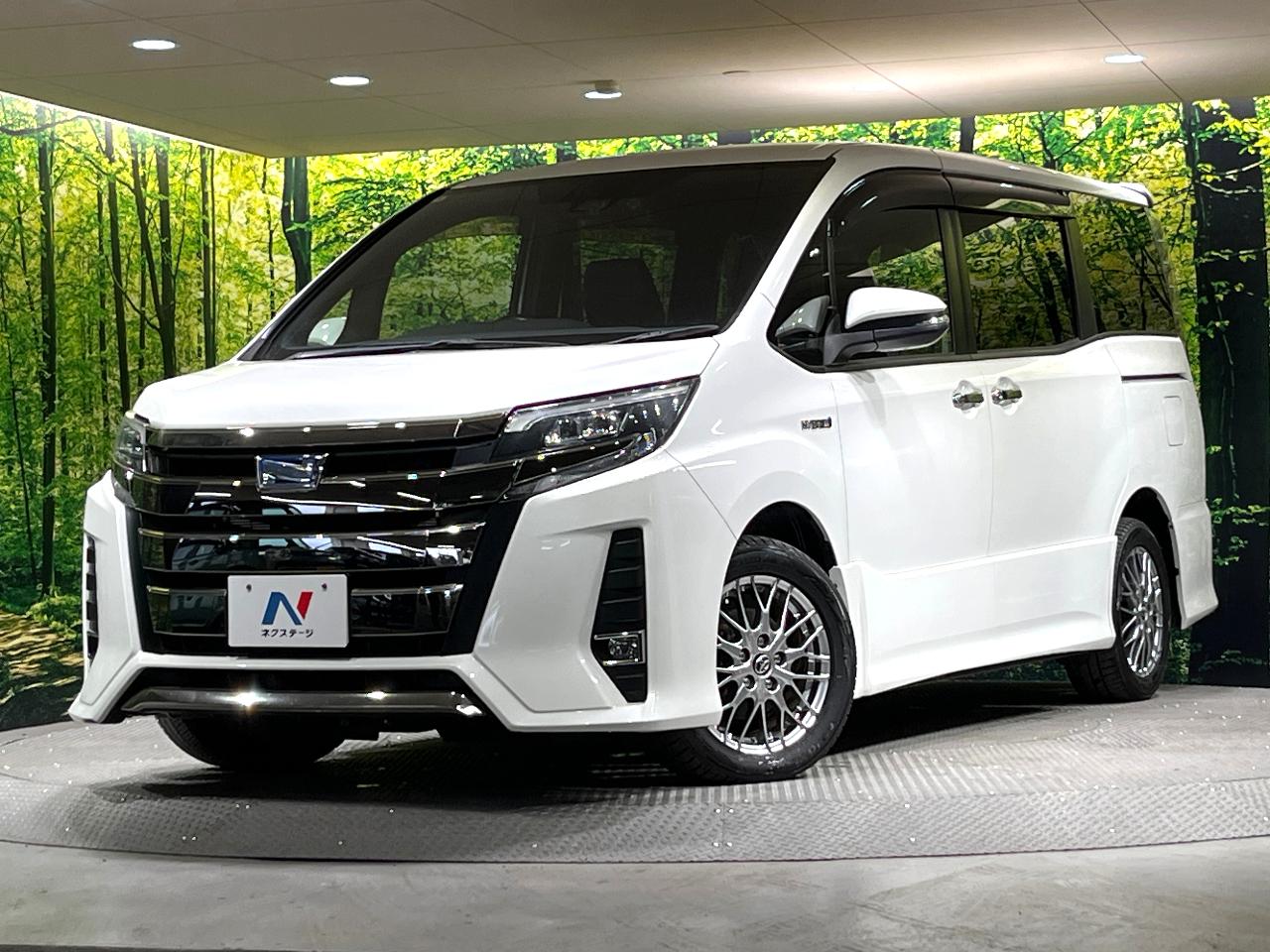 2018 Toyota Noah DAA-ZWR80W