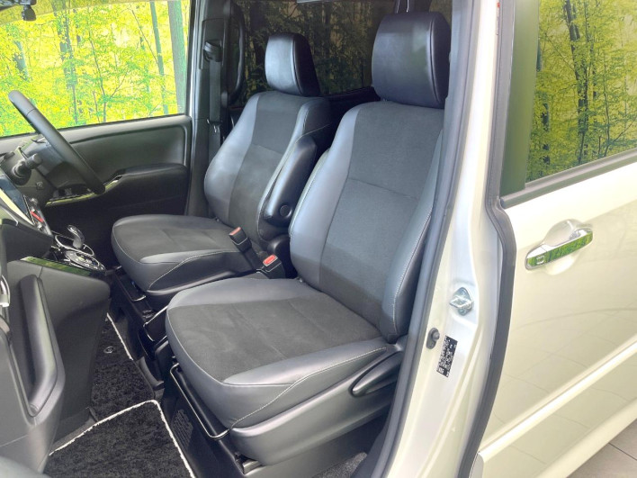 2020 Toyota Noah 6AA-ZWR80W (UW-6a2785c521889)[17]